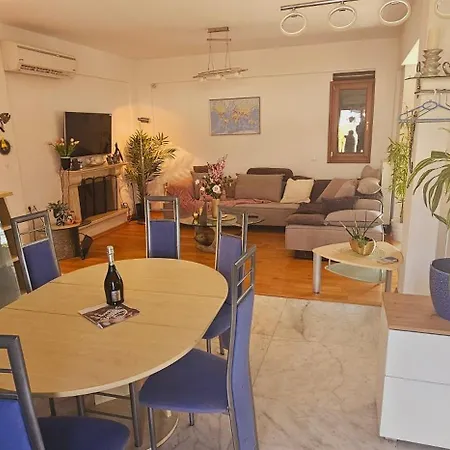 Carmi Private Pool Βίλα *