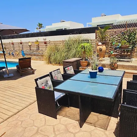 Carmi Private Pool