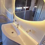 Carmi Private Pool Villa Herszonisszosz
