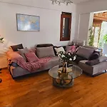 Carmi Private Pool Herszonisszosz