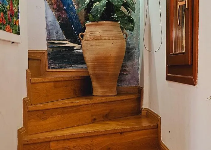 Carmi Private Pool *